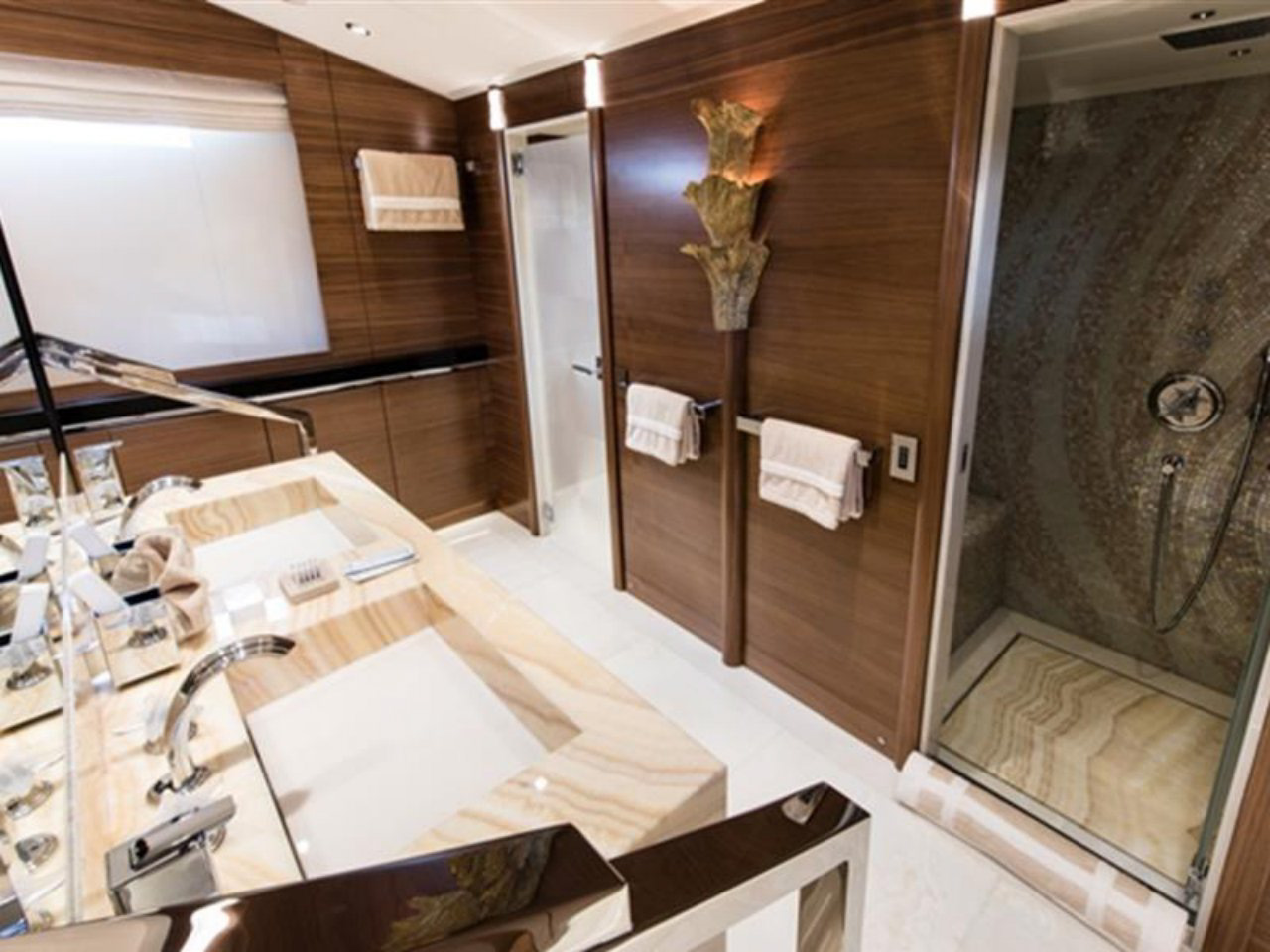 Interior - 30/41