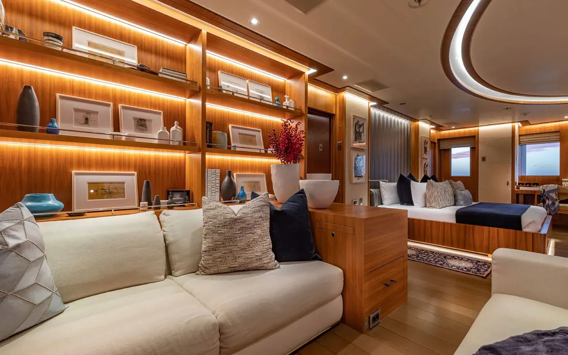 Interior - 20/43