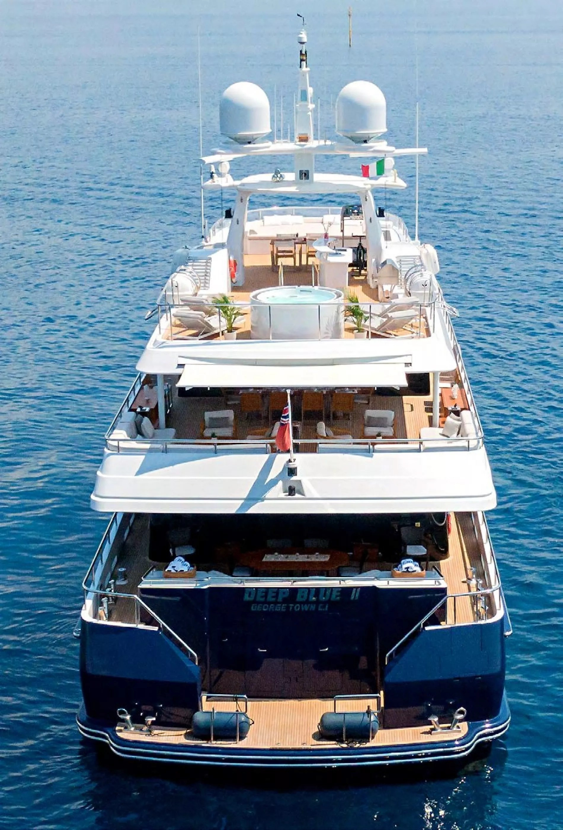 Exterior - 8/25