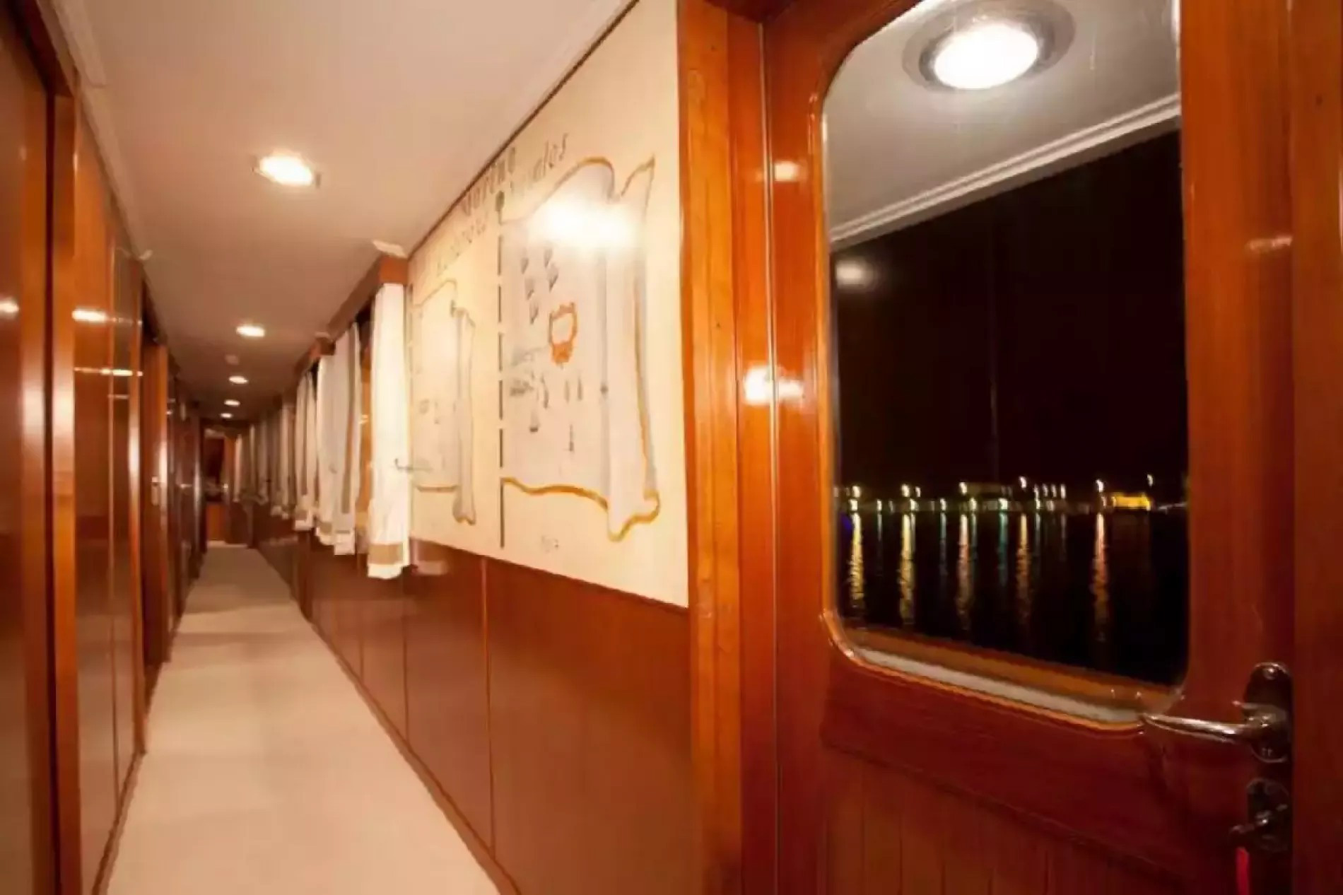 Interior - 4/11