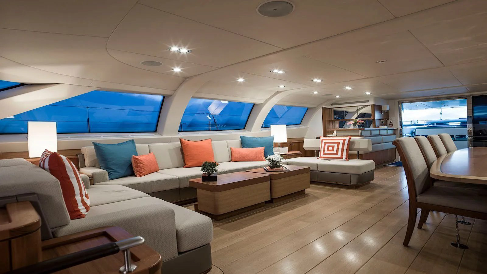 Interior - 2/12