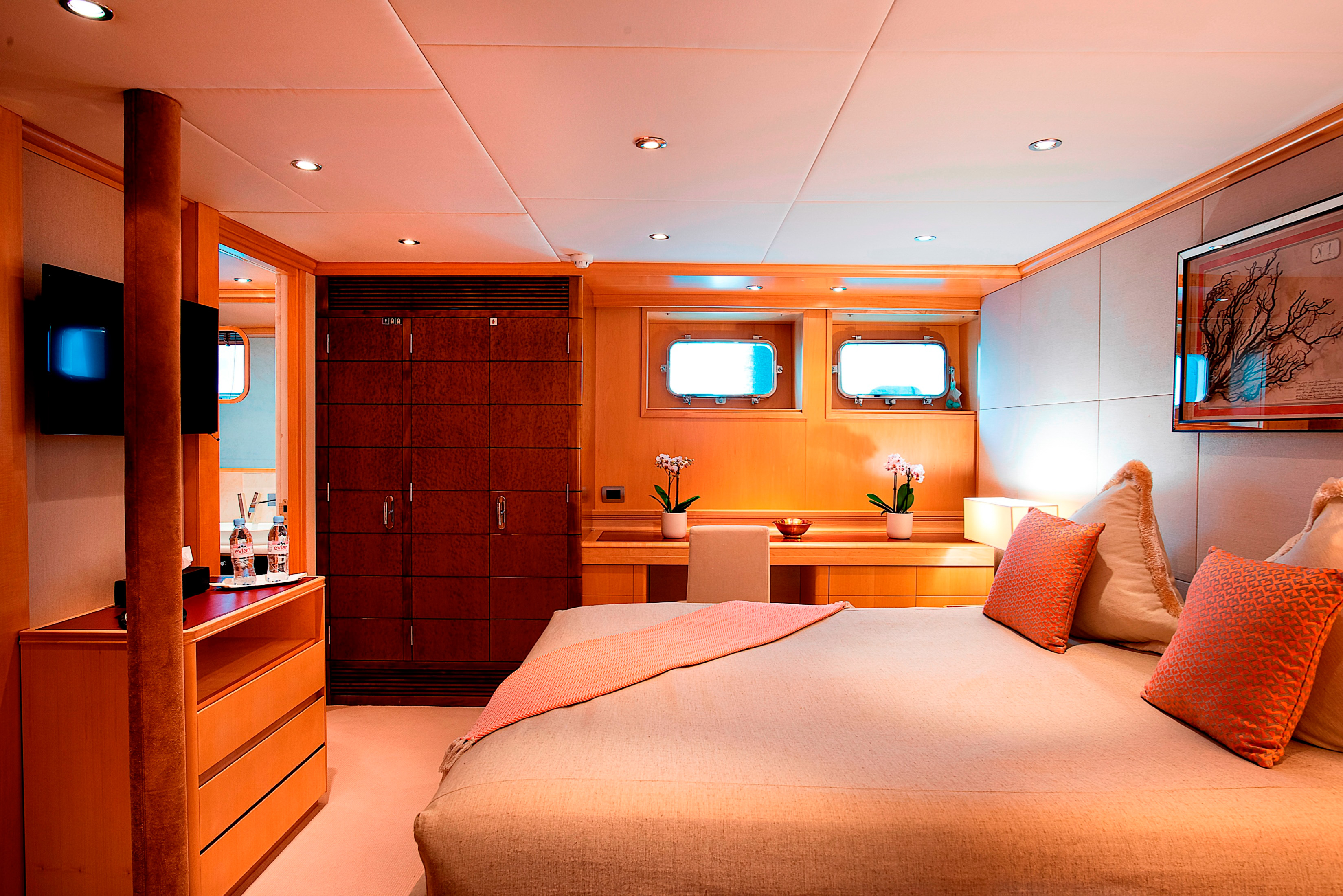 Interior - 13/21