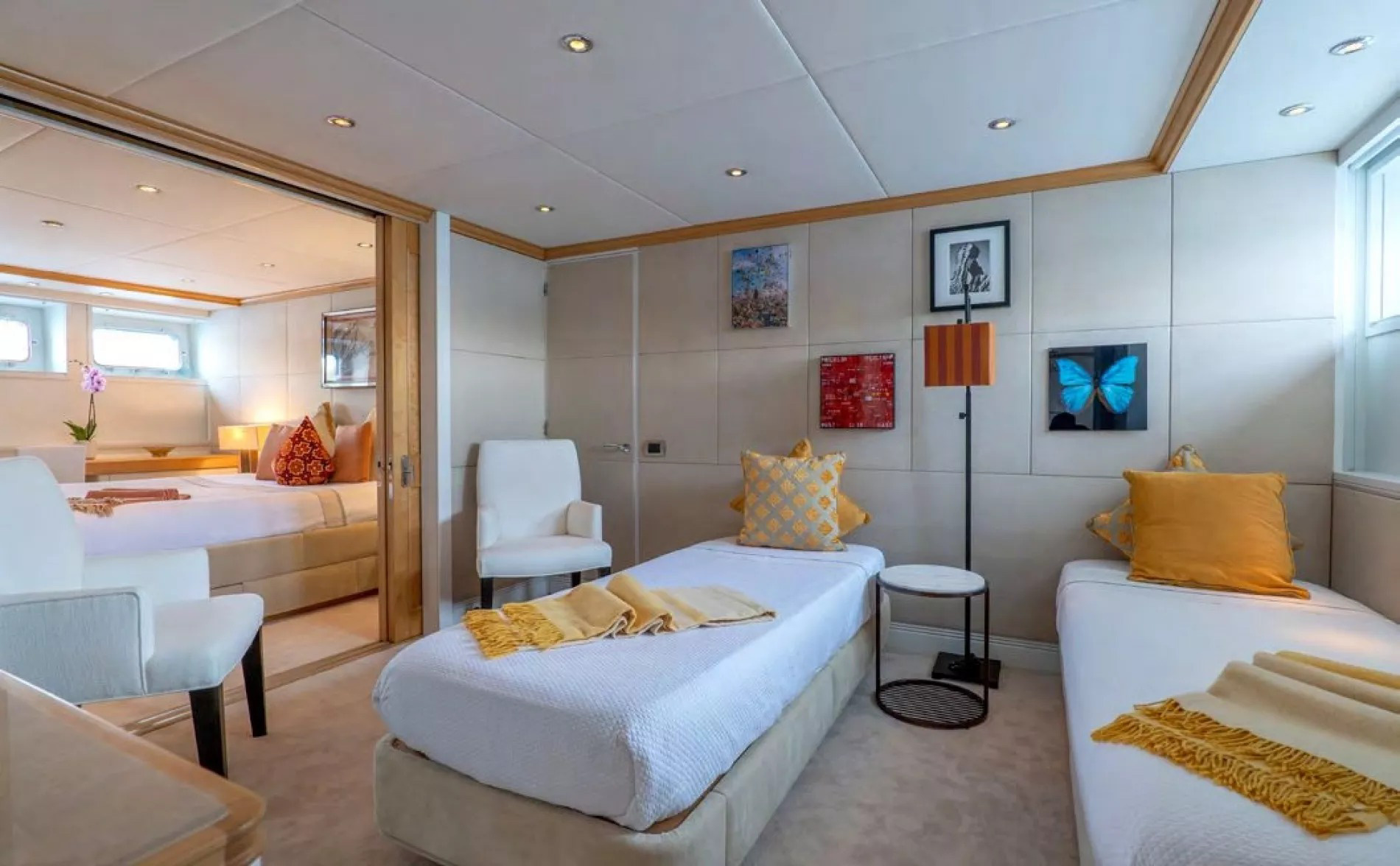Interior - 19/21