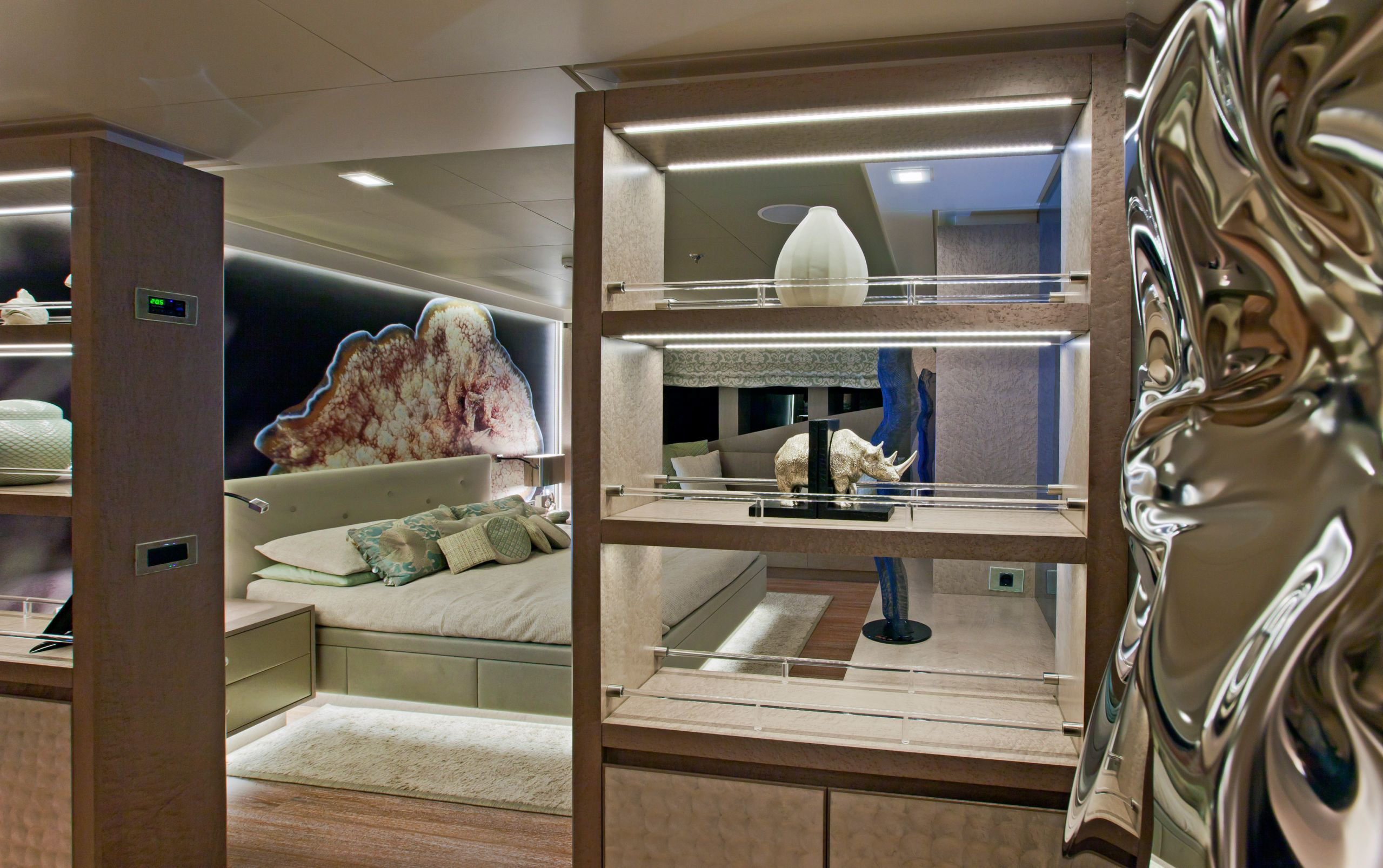 Interior - 12/22