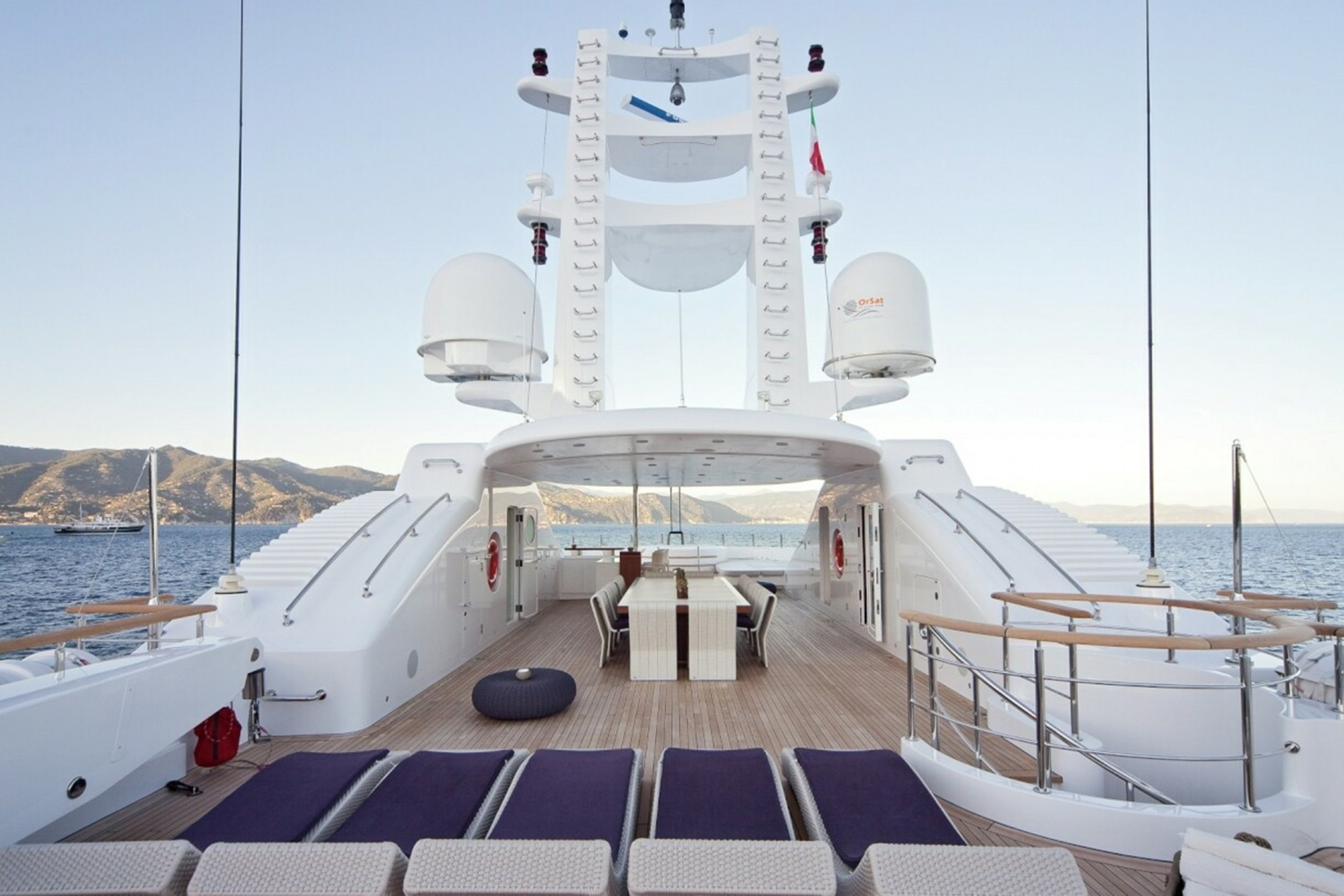 Exterior - 18/25