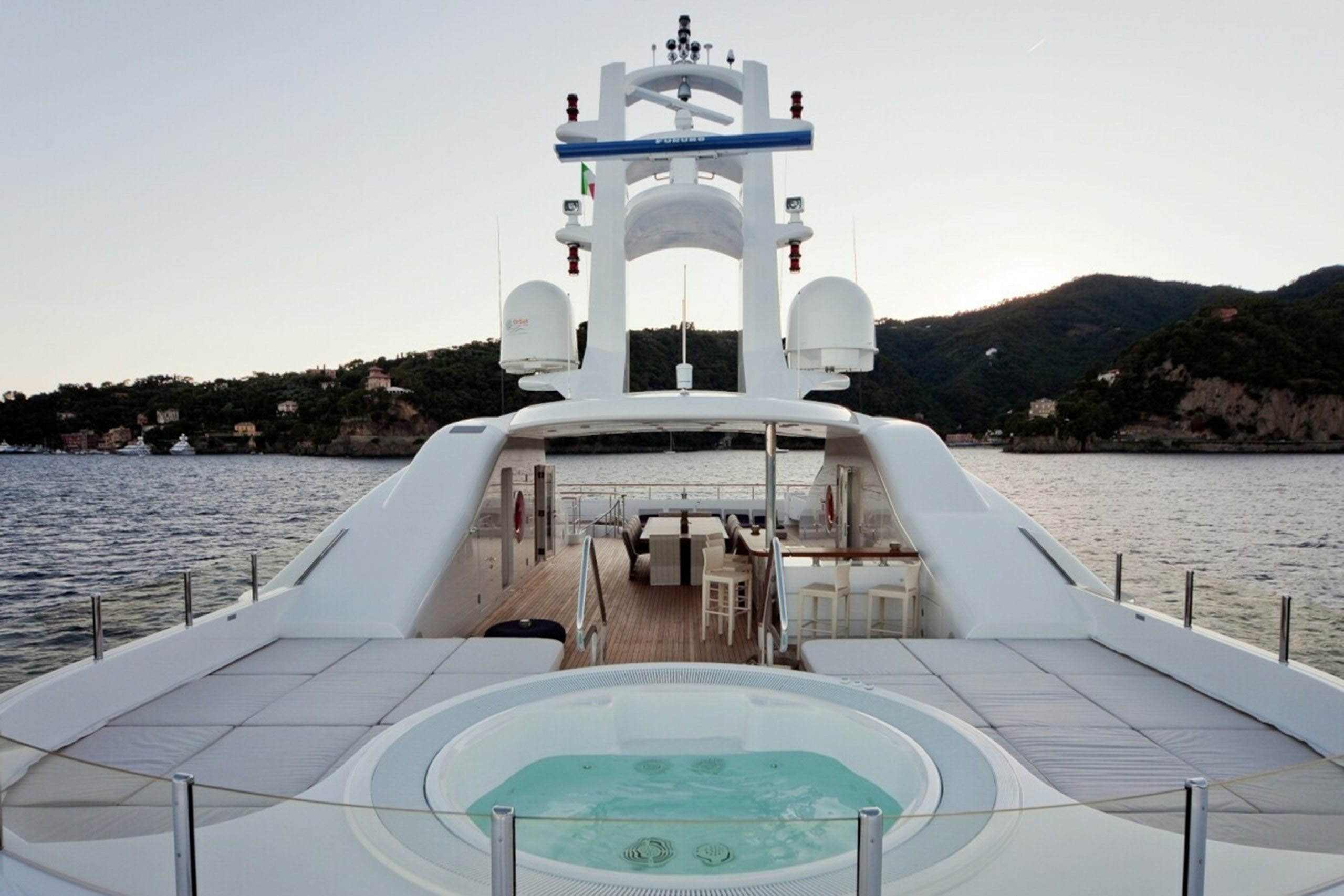 Exterior - 22/25
