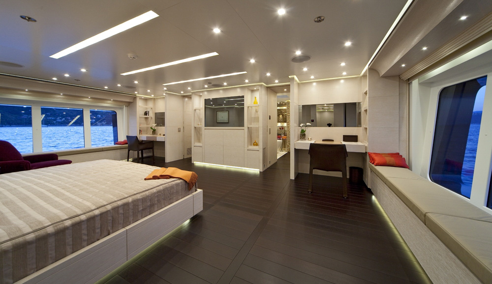 Interior - 13/29