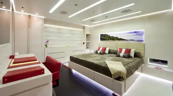 Interior - 16/29