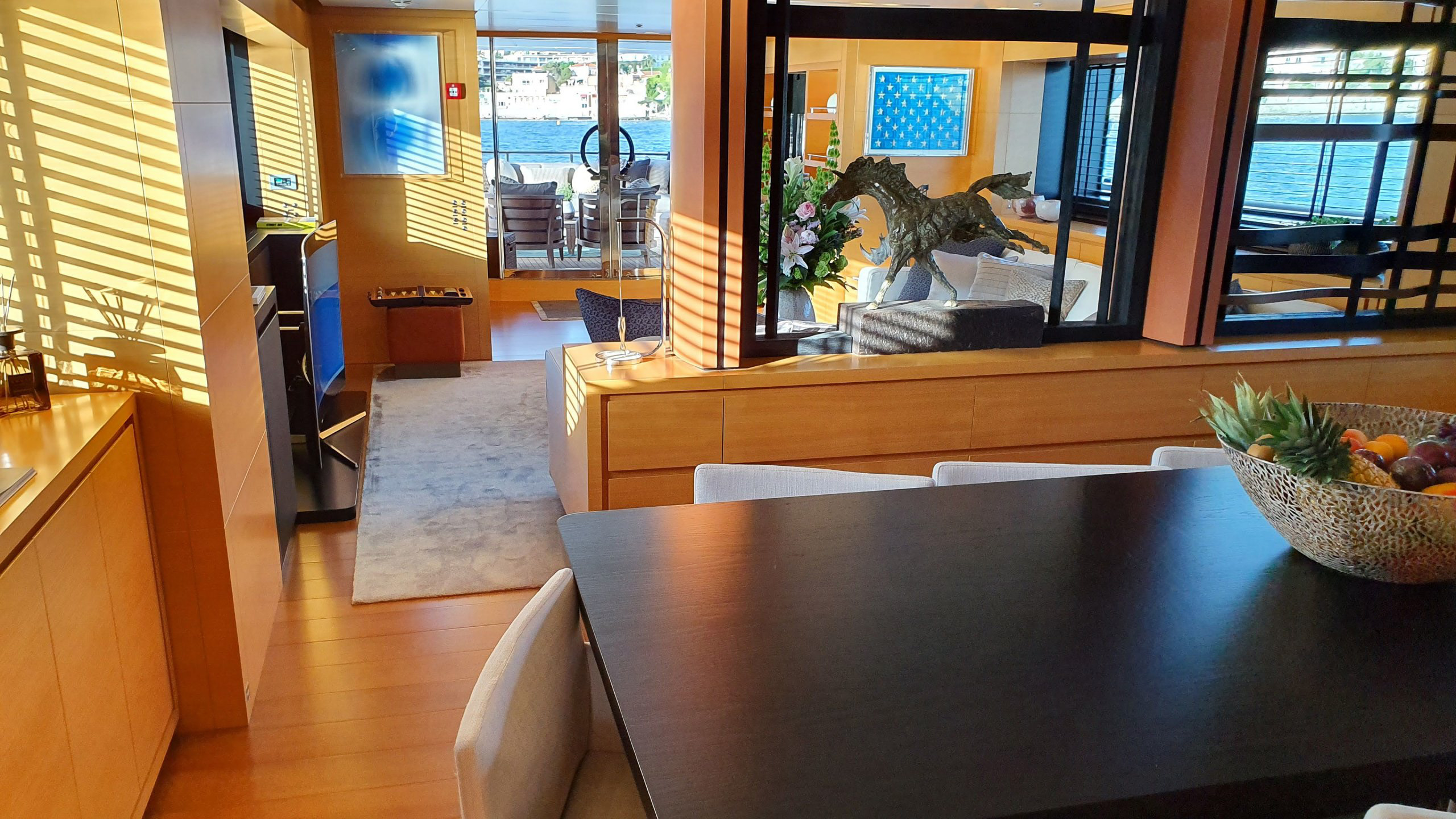 Interior - 12/36