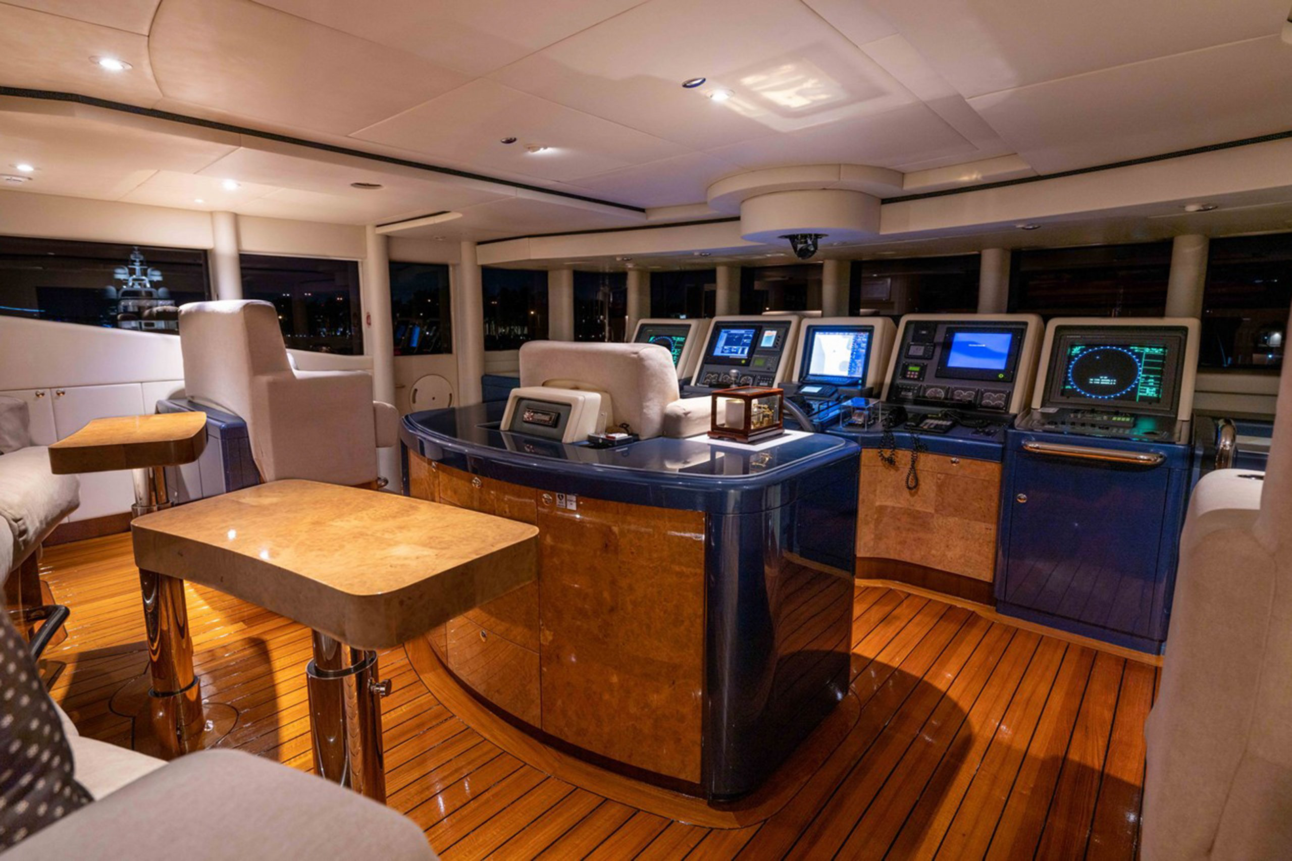 Interior - 13/15