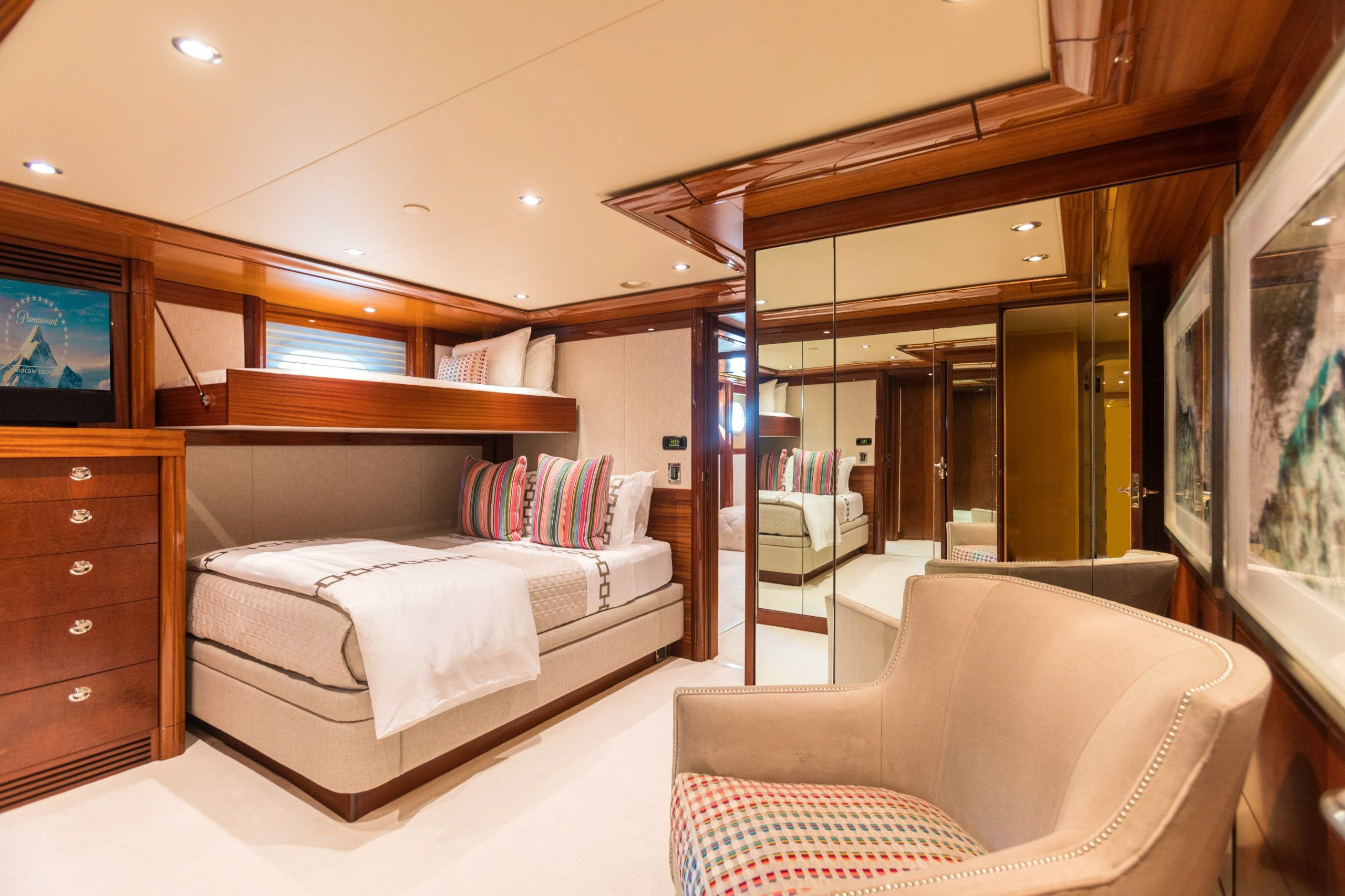 Interior - 16/24