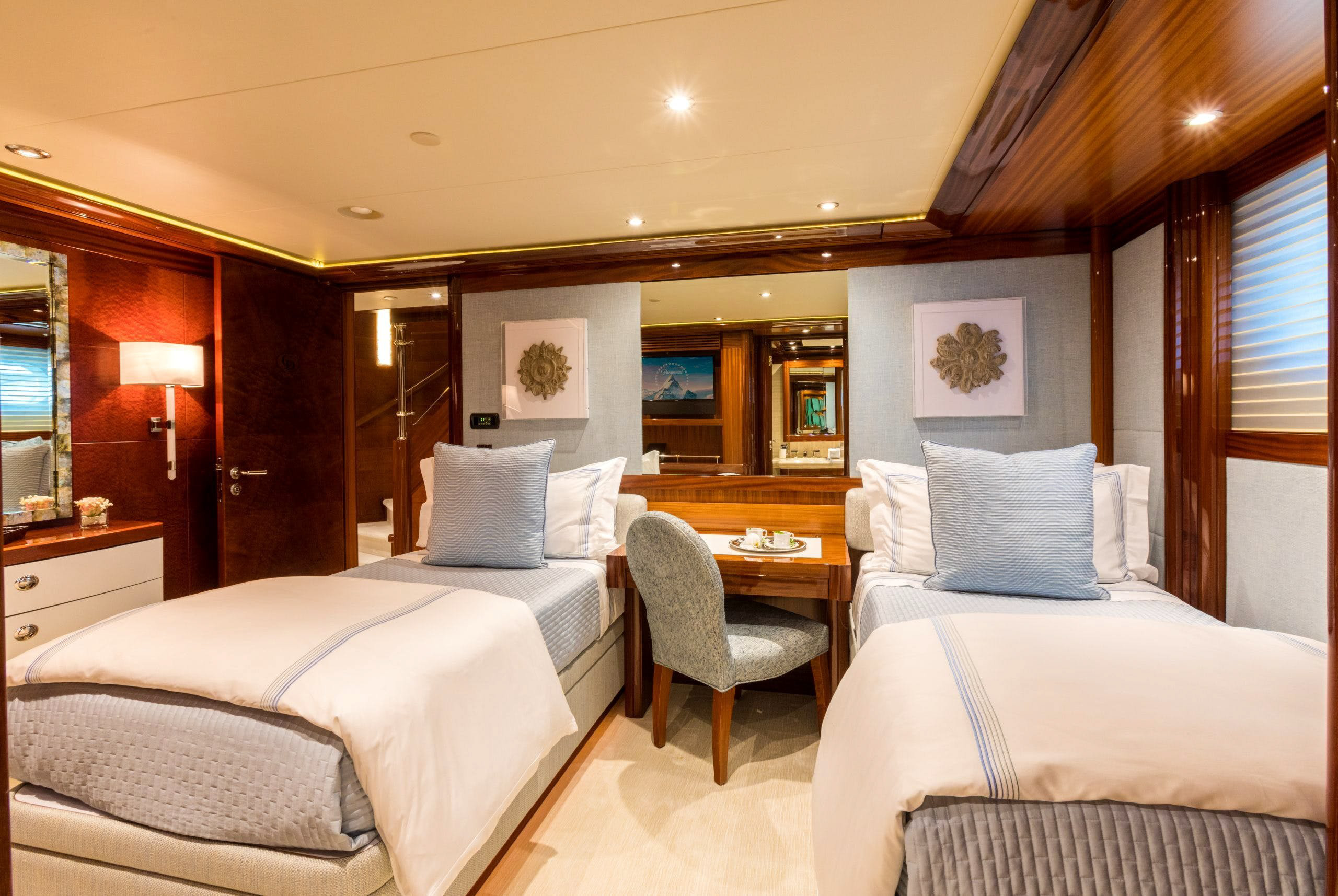 Interior - 17/24