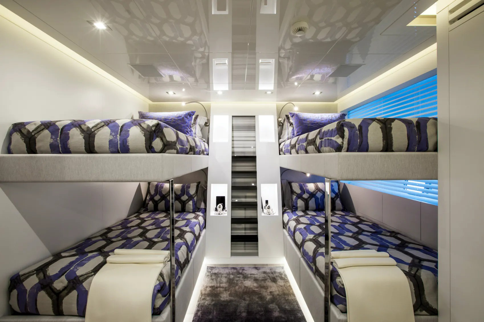 Interior - 22/33