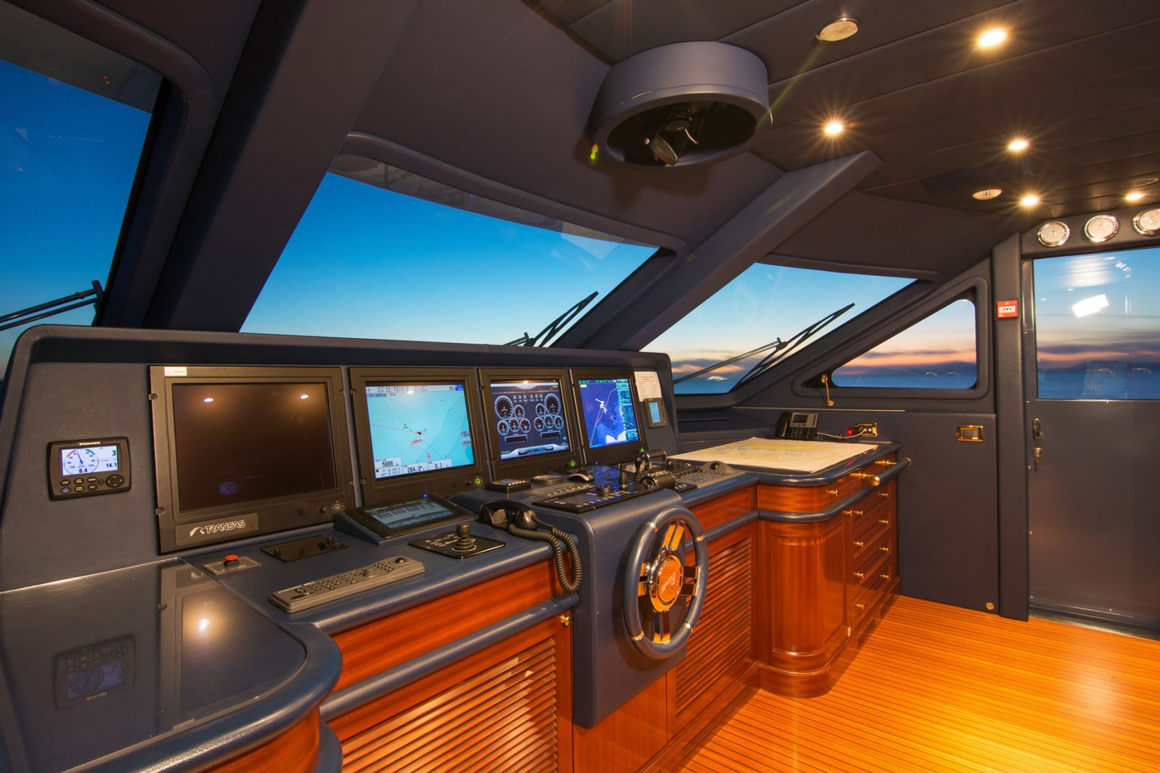 Interior - 19/20