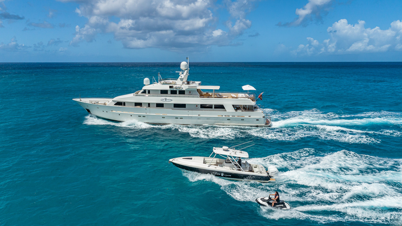 Exterior - 8/49