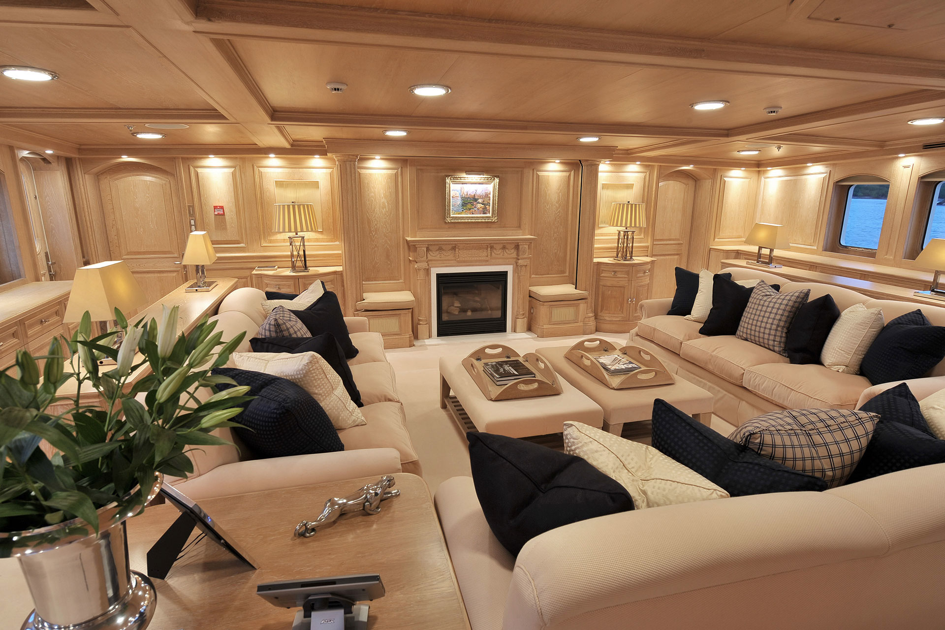 Interior - 4/66