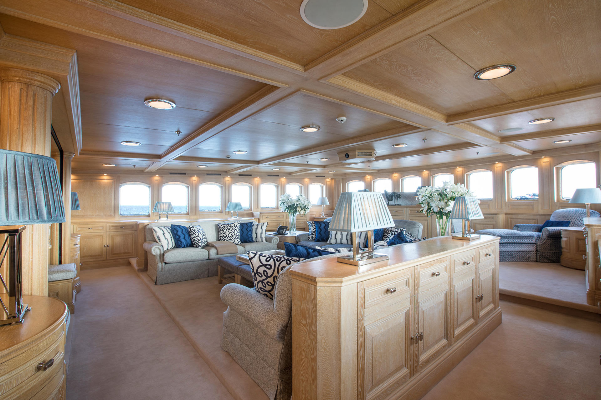 Interior - 17/66
