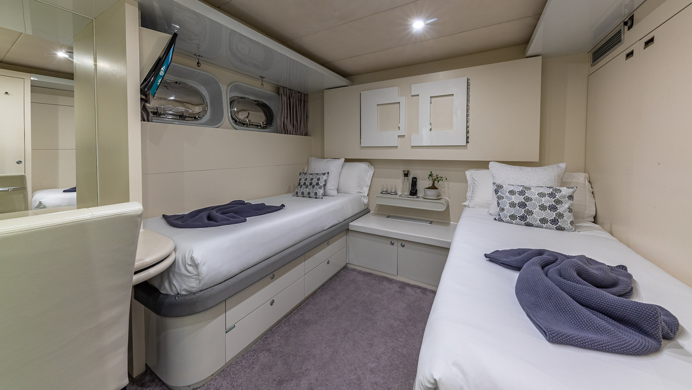 Interior - 26/43