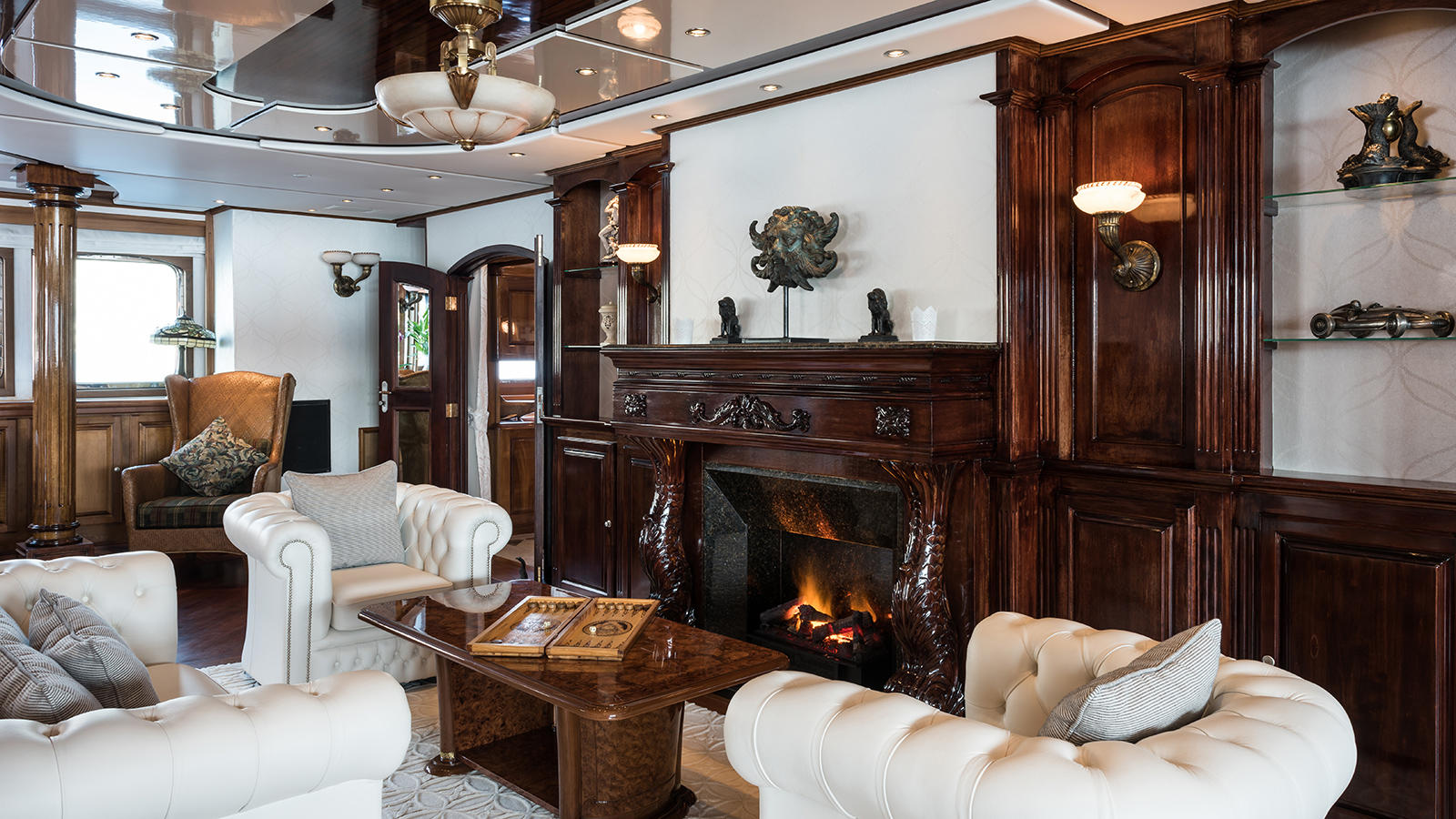 Interior - 23/72