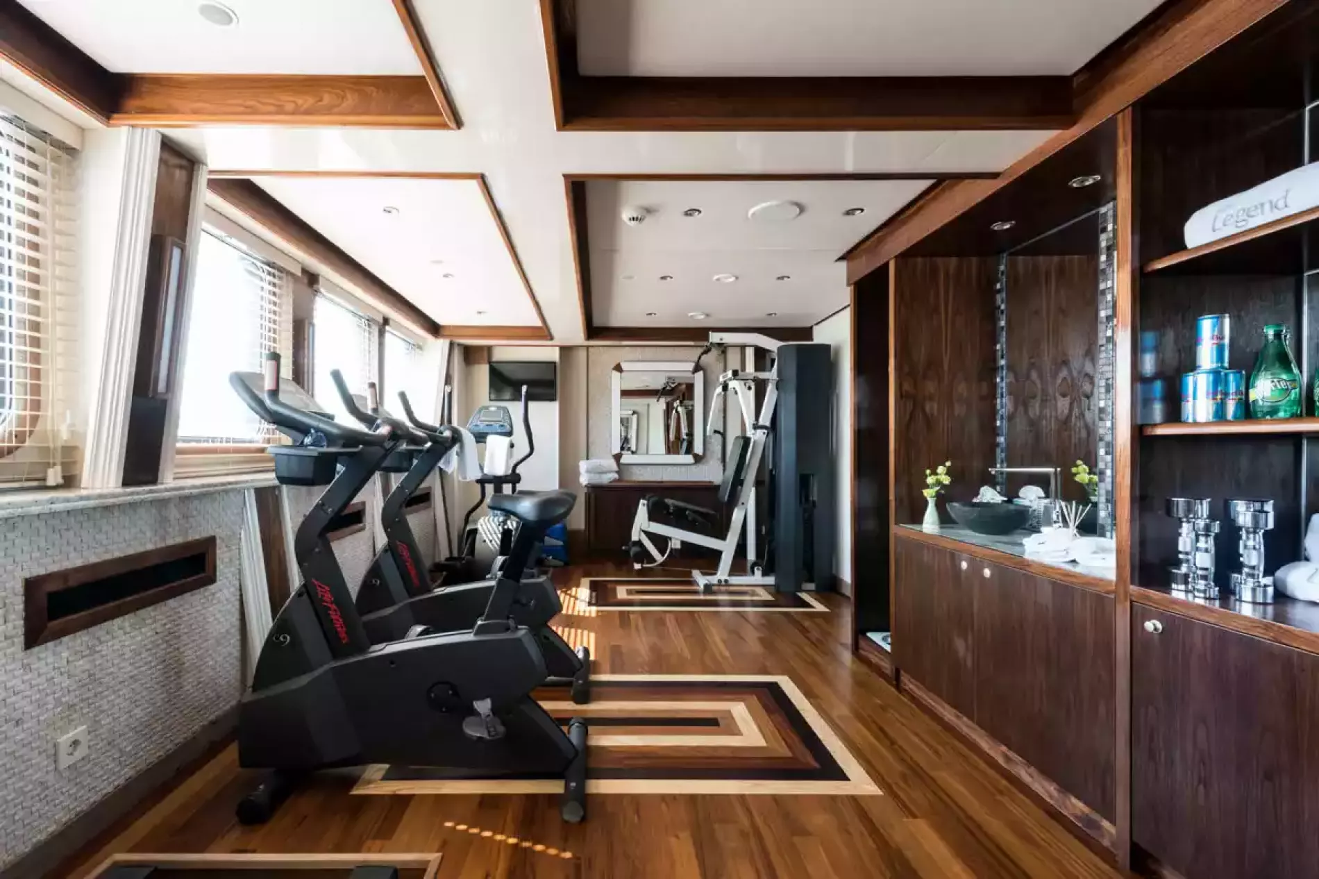 Interior - 59/72
