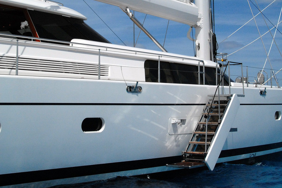 Exterior - 13/54