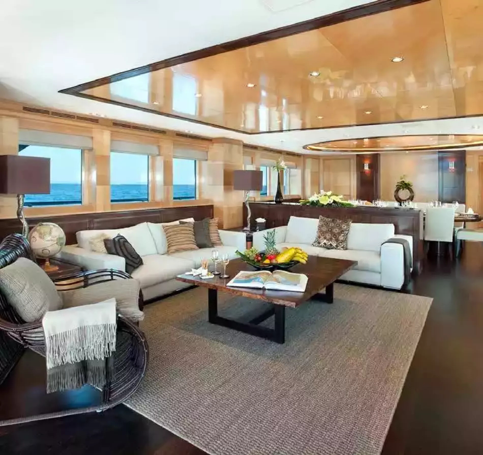 Interior - 2/15