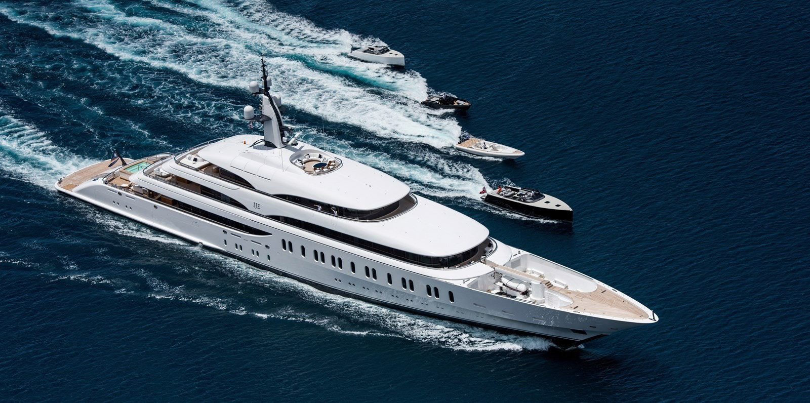 Exterior - 16/26