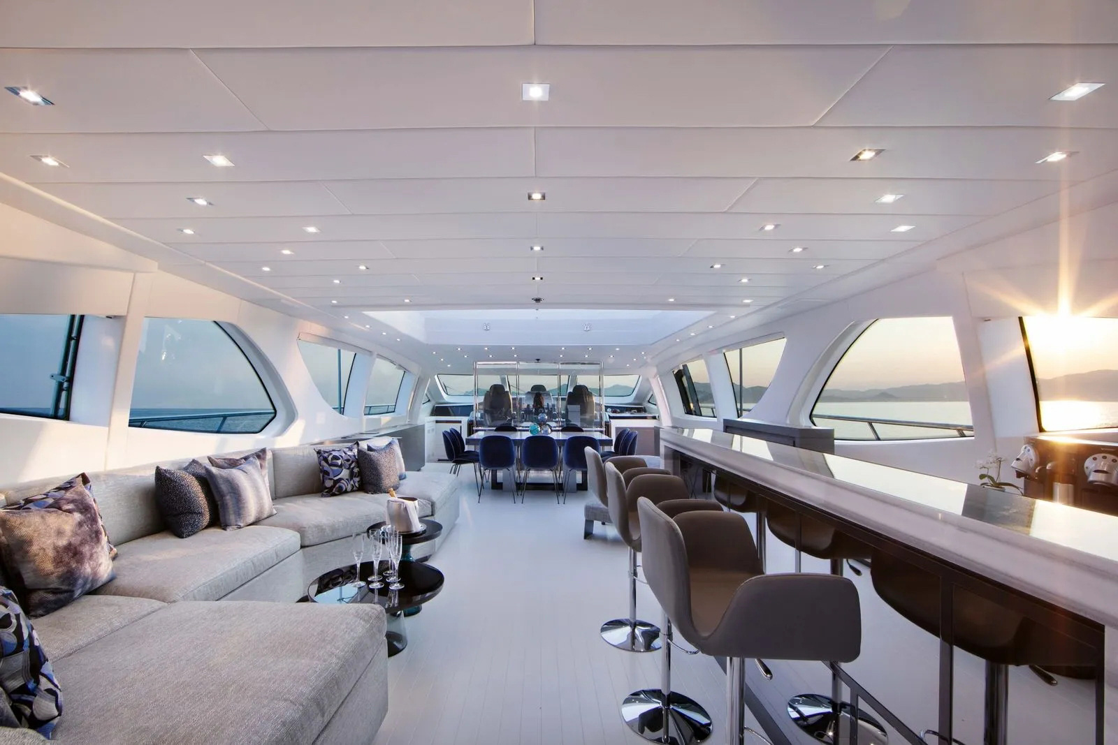 Interior - 5/18