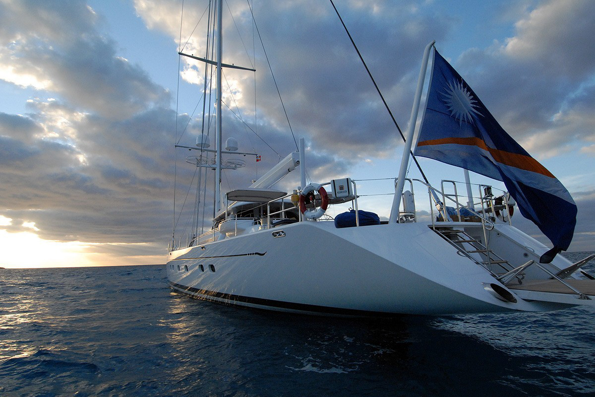 Exterior - 17/54