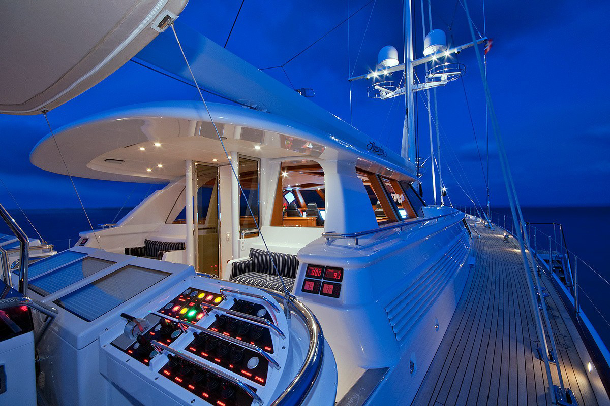 Exterior - 24/54