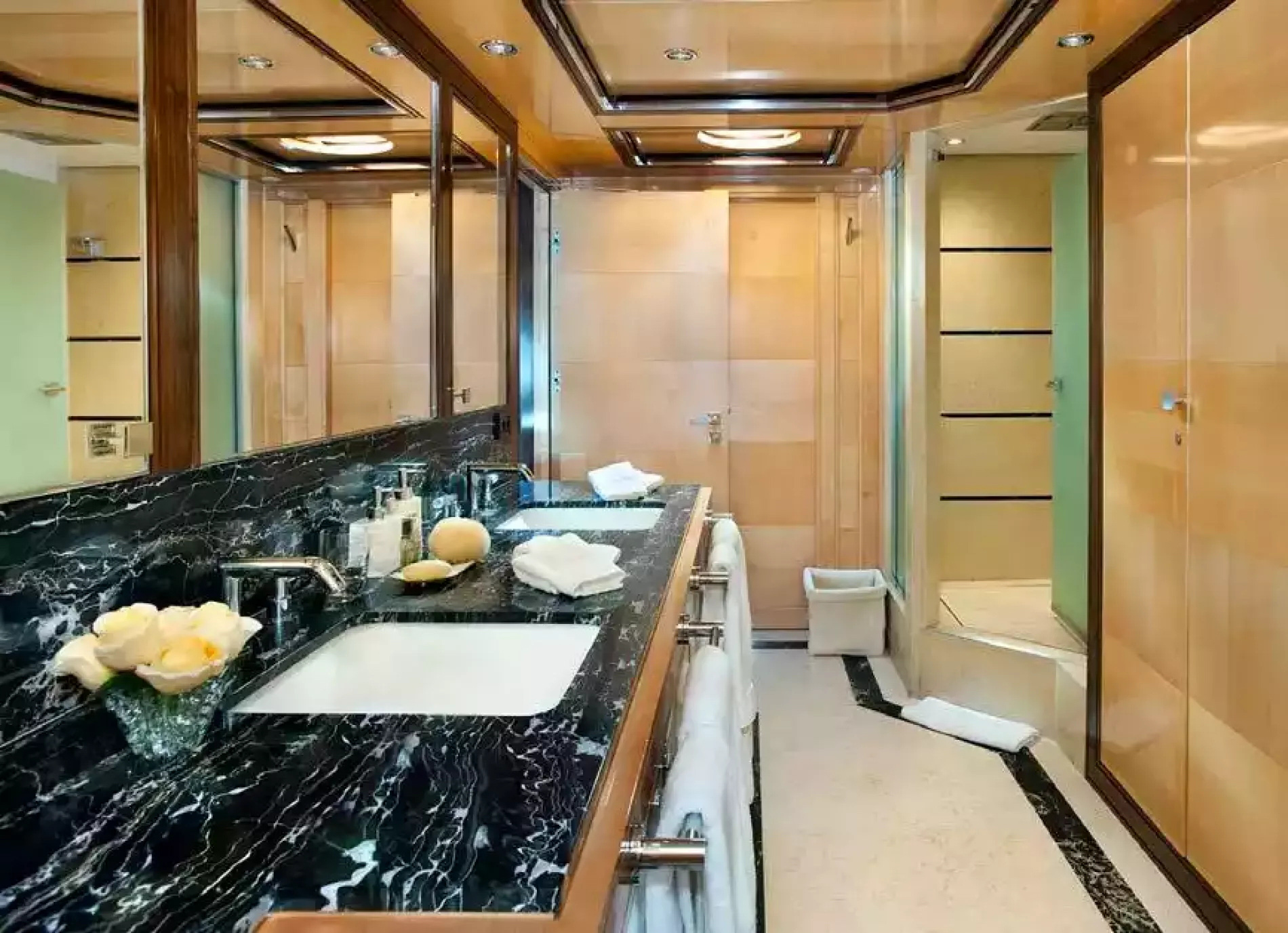Interior - 12/15