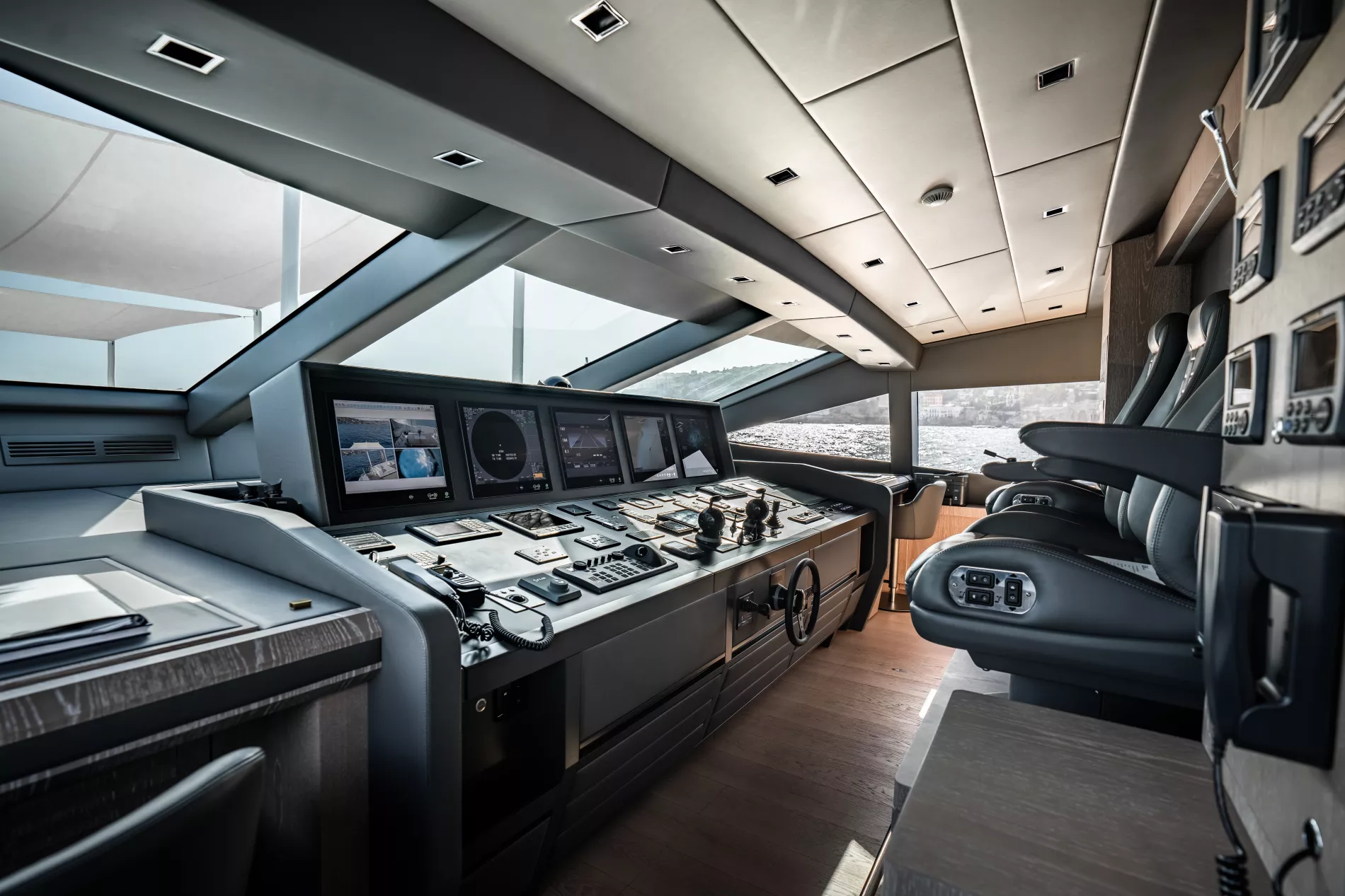 Interior - 14/16