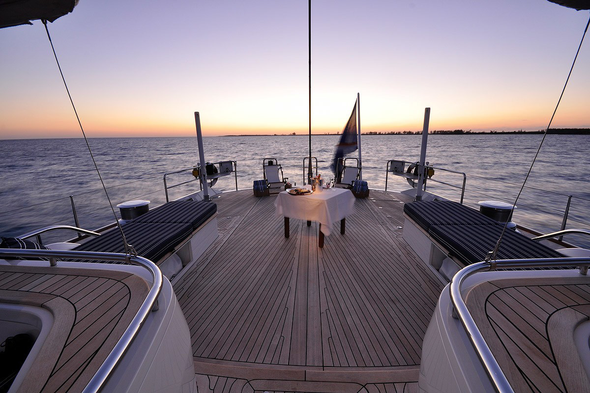 Exterior - 32/54