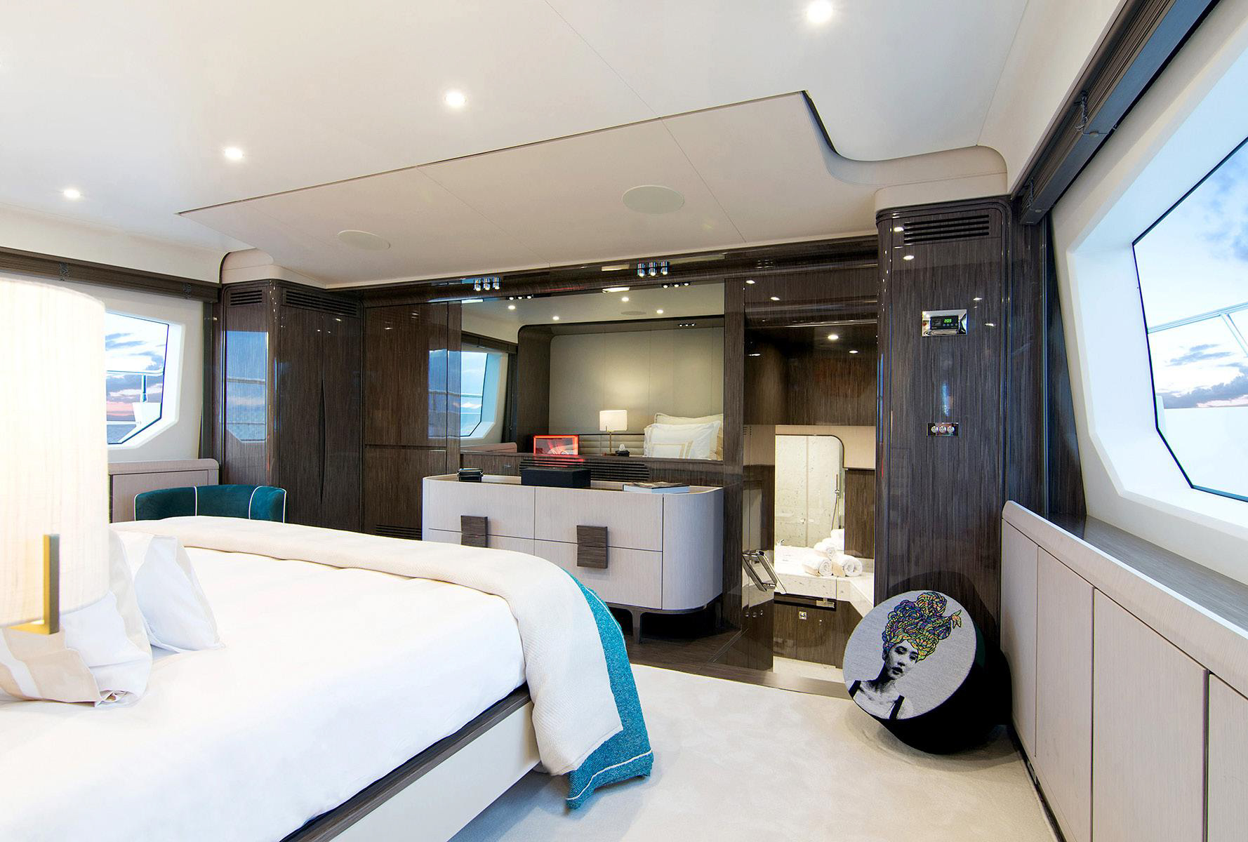 Interior - 13/25