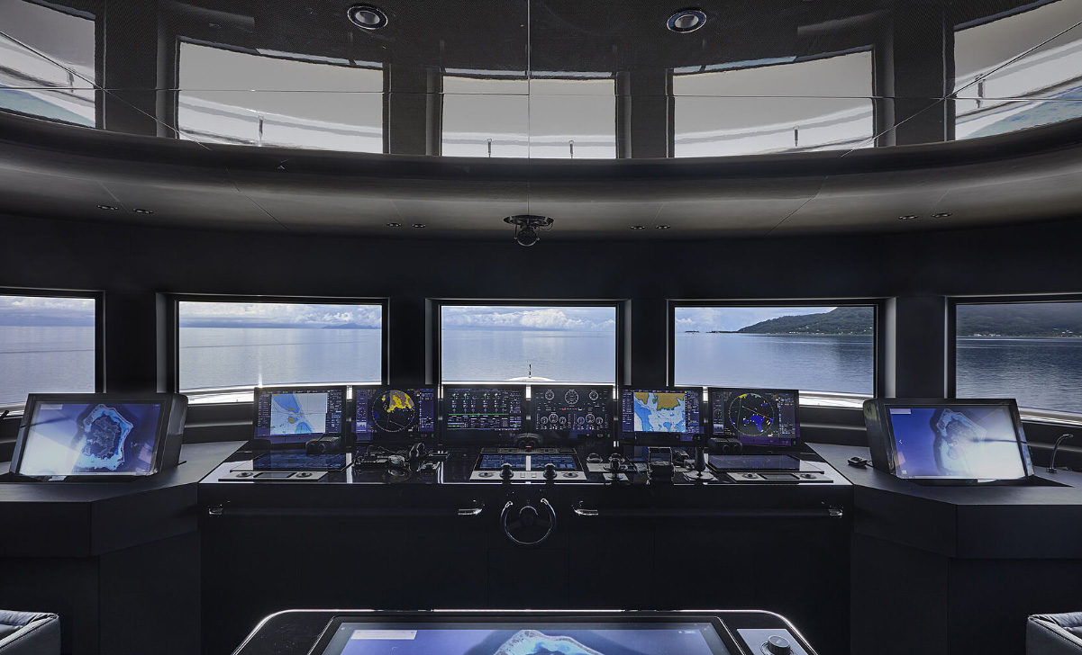 Interior - 24/25