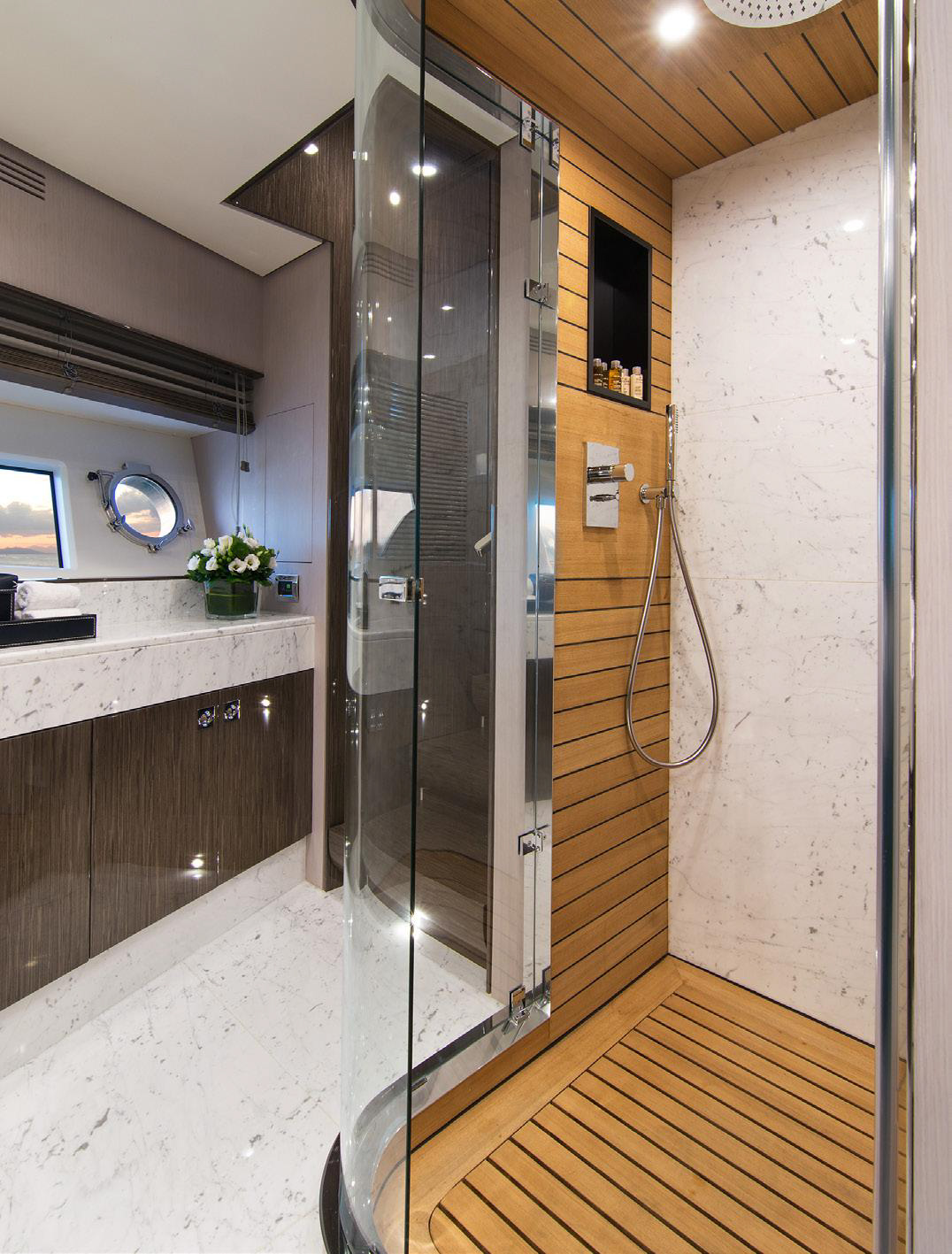 Interior - 23/25