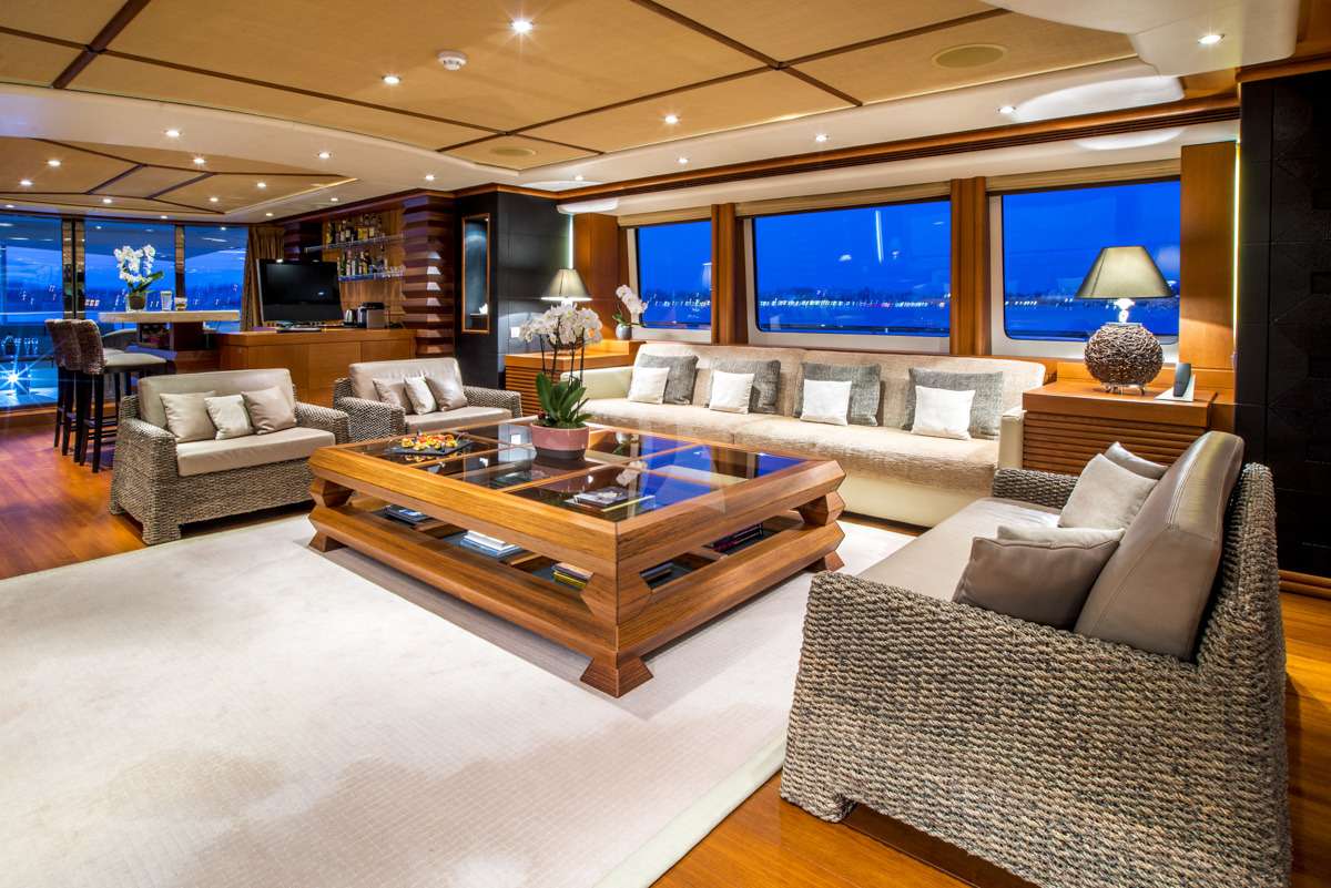 Interior - 0/17