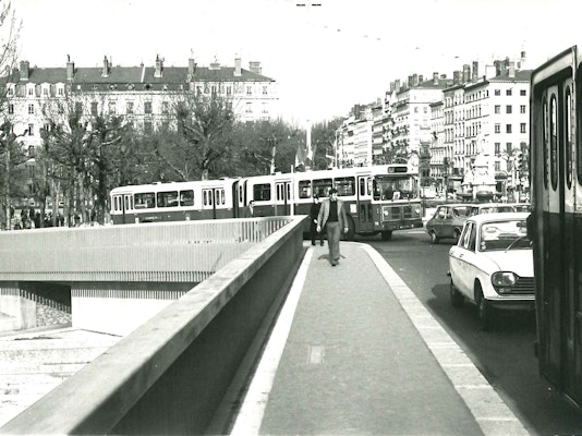 Pont Morand avril 78