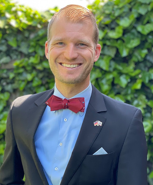 Reviewers headshot - Dennis C. Koester