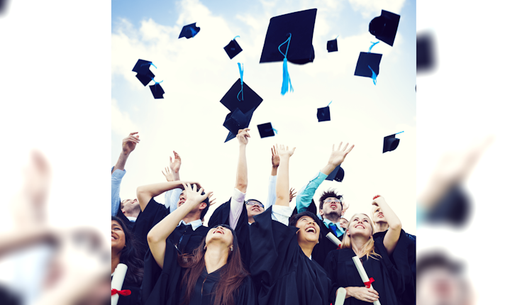 Happy graduation day!: what to write in a Graduation Card? | TouchNote AU Happy graduation day!: what to write in a Graduation Card? | TouchNote AU