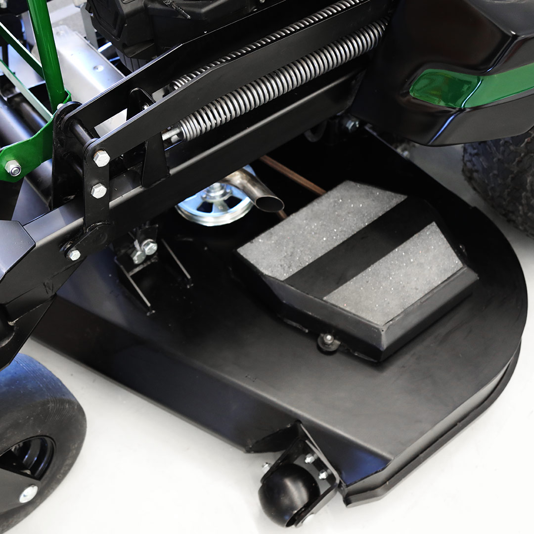 Stand-on mower deck with strong pulley covers