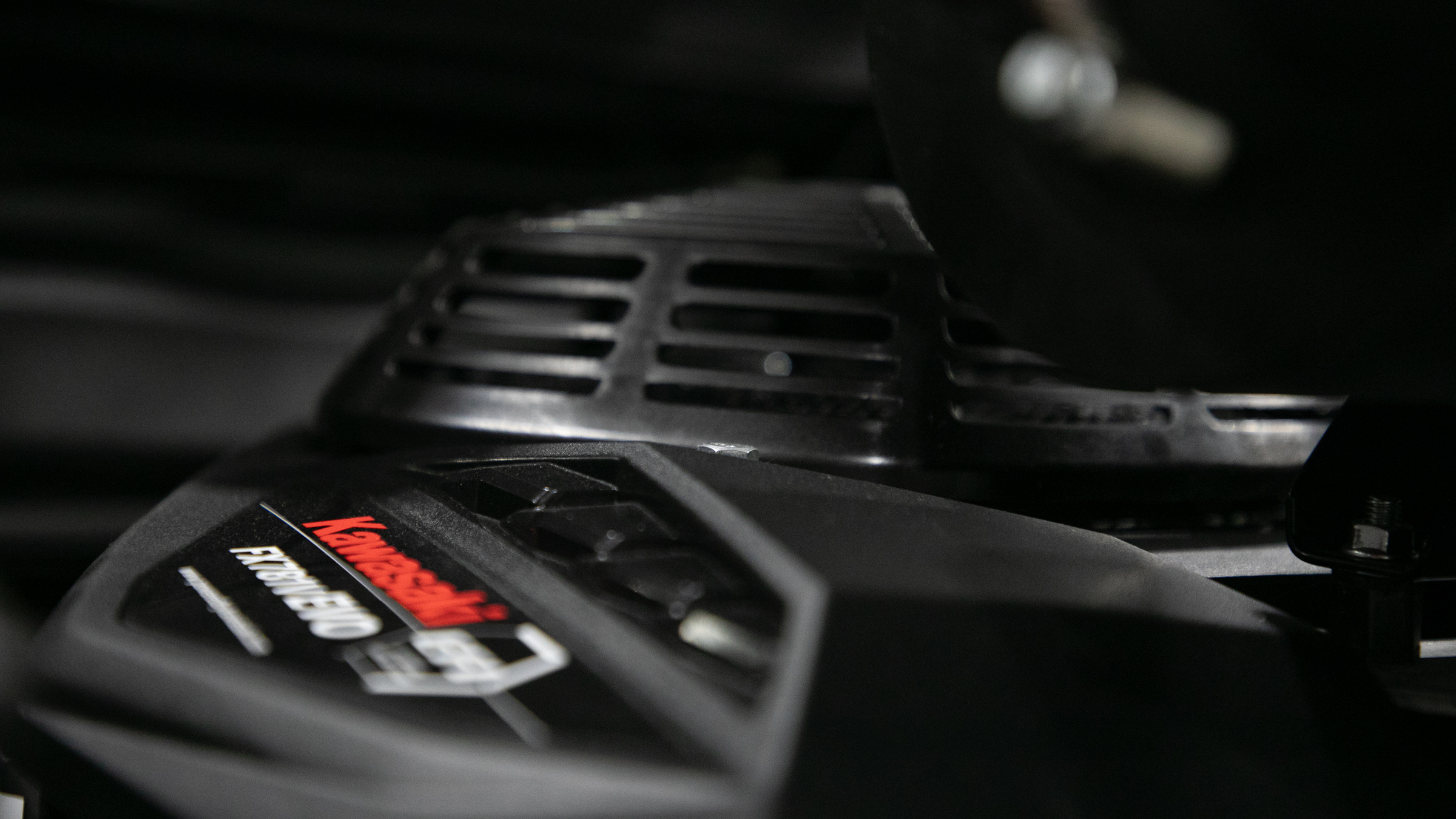 Zero-Turn  Mower Kawasaki Engine