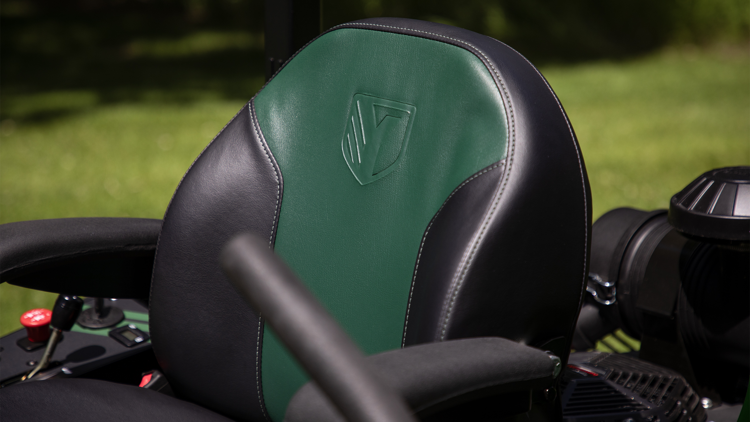 Zero-Turn Riding Lawn Mower Suspension Seat