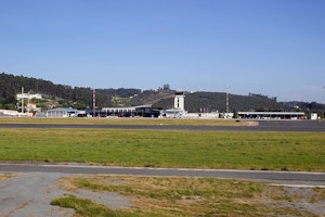 A Coruña Airport parking