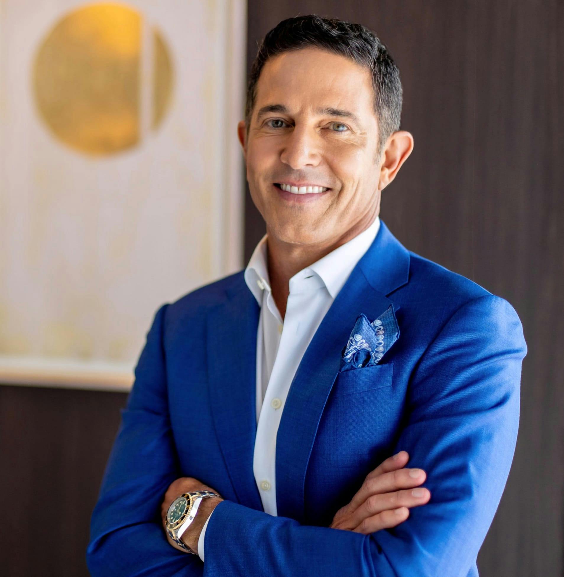 Dr. Michael R. Schwartz, board certified plastic surgeon in Thousand Oaks