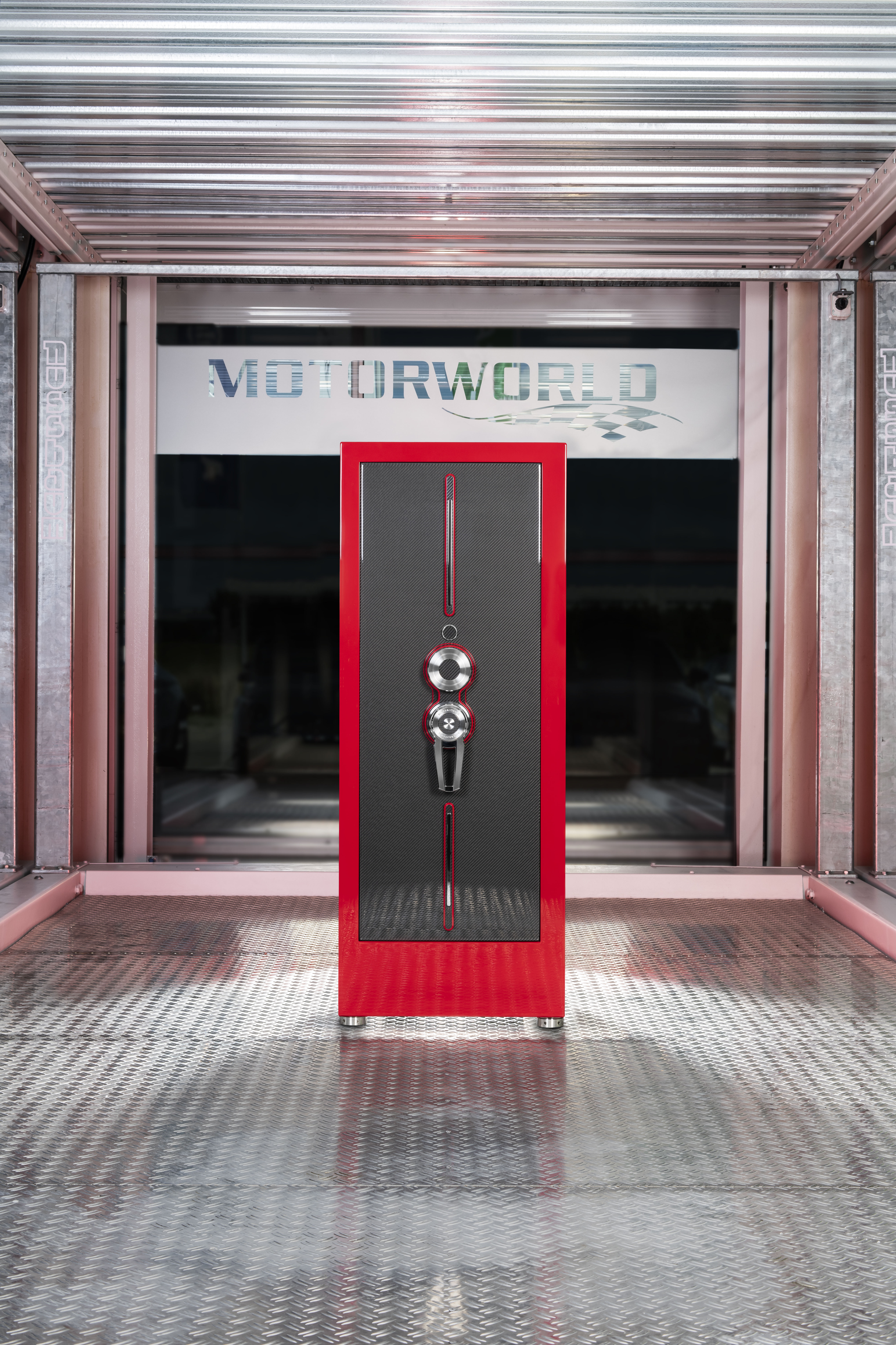 Turbo Safe Front View — BUBEN&ZORWEG