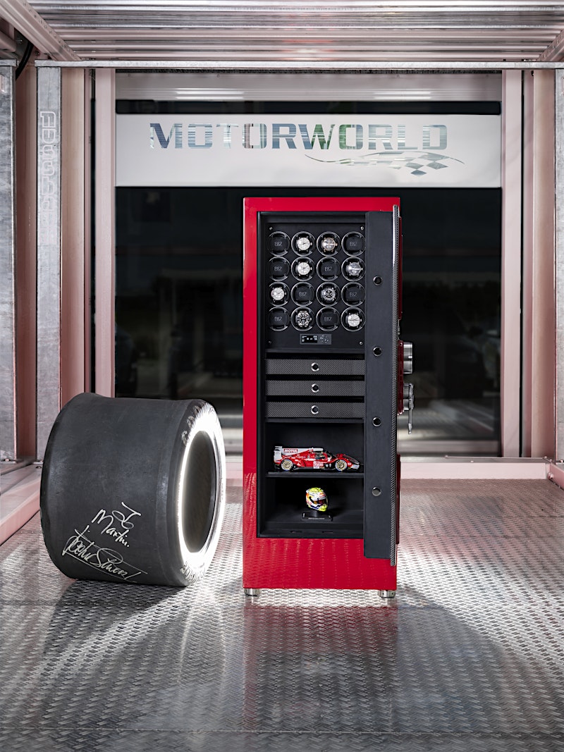 Поднимите свою коллекцию: TURBO Safe с краской PODIUM - пьедестал для ваших ценностей — BUBEN&ZORWEG