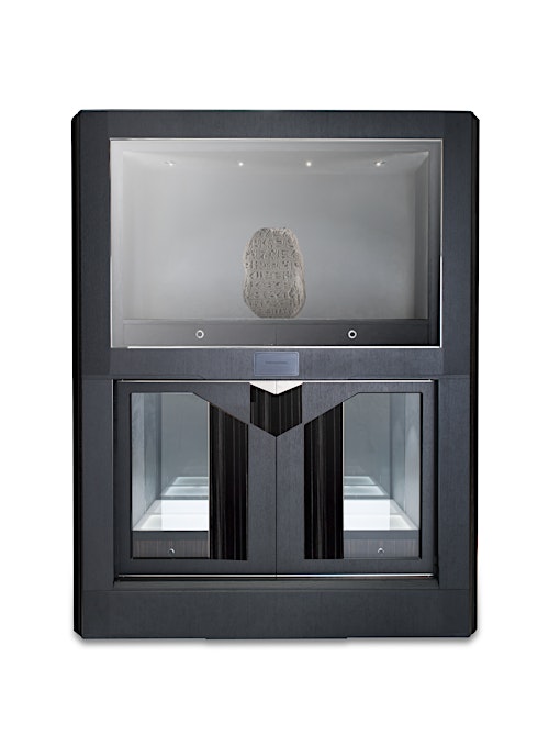 PRIVATE MUSEUM | High-Security Safe