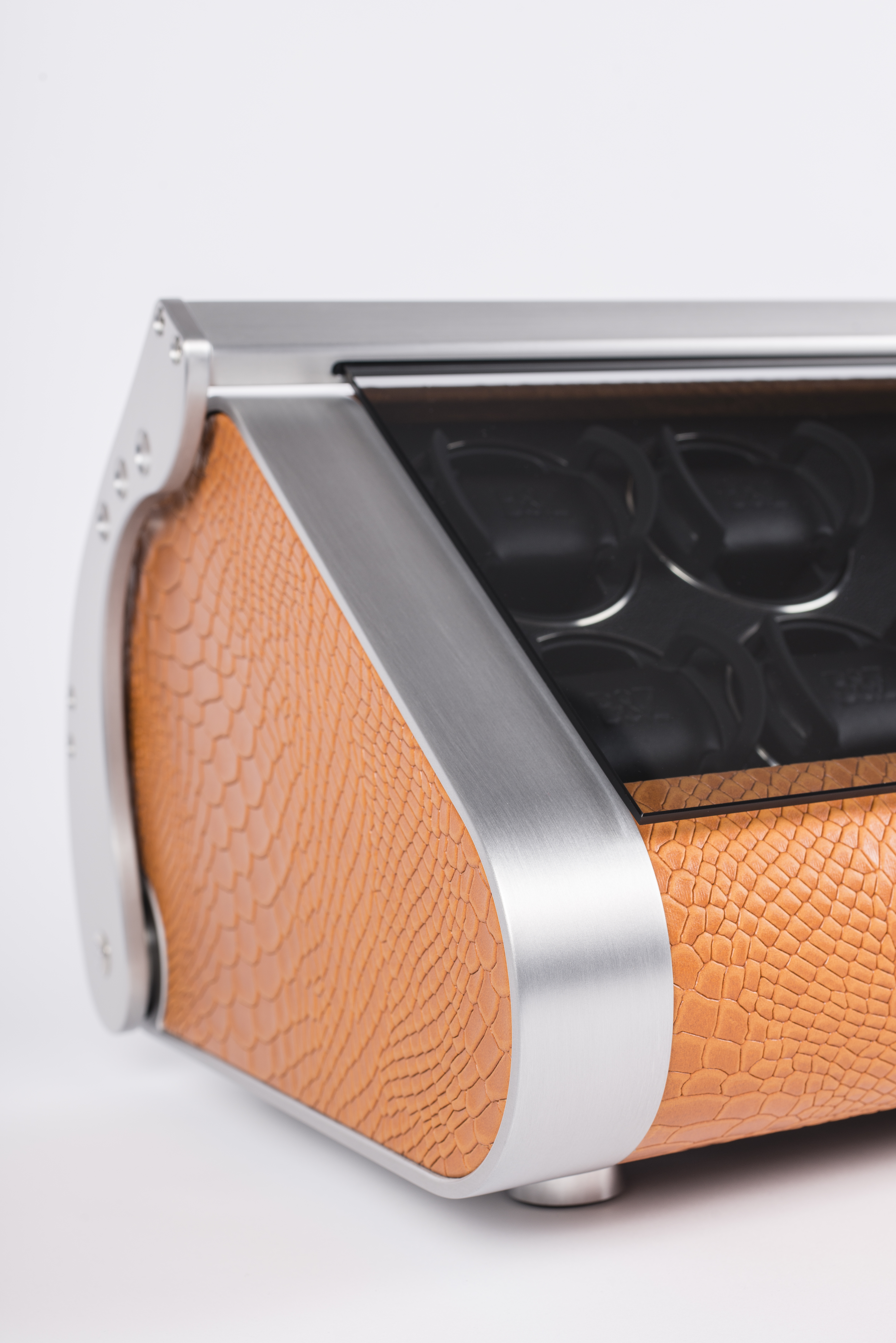 REVOLUTION 12 – side view in python orange with closed glass hood — BUBEN&ZORWEG