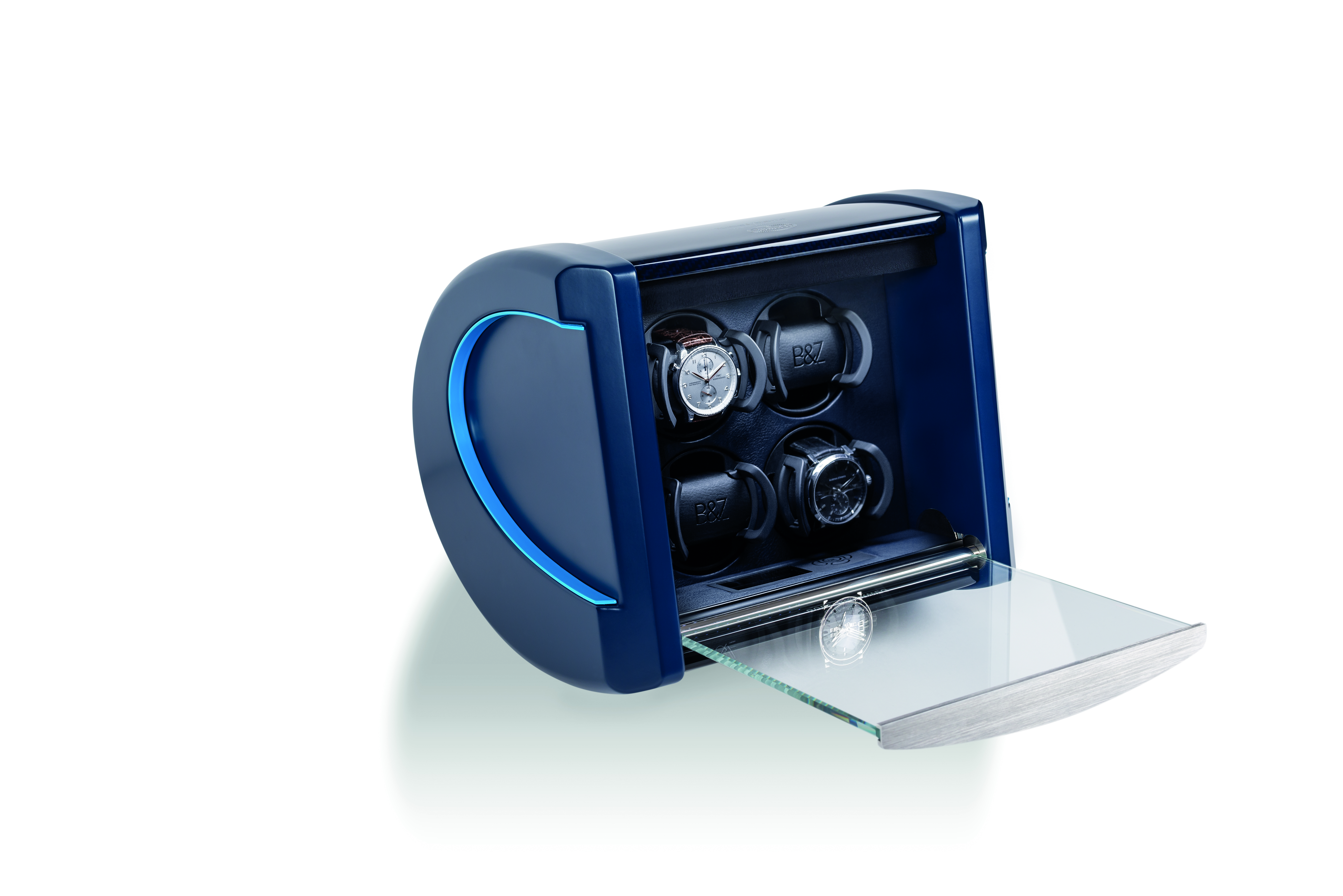 Buben & Zorweg 设计的 Chiron Spirit French Racing 是对布加迪赛车传统的致敬，将时尚的蓝色和黑色碳纤维与无与伦比的工艺完美结合。 — BUBEN&ZORWEG